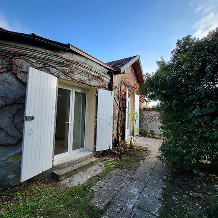 Appartement La Verrerie, Terrasse Et Jardinet コニャック エクステリア 写真