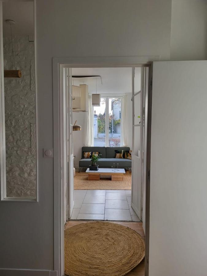 Appartement La Verrerie, Terrasse Et Jardinet コニャック エクステリア 写真